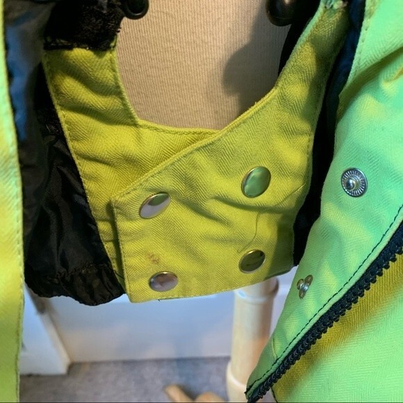 Predator Wear Neon Green Performance Wear Reflective Coat - Large - Picture 10 of 15